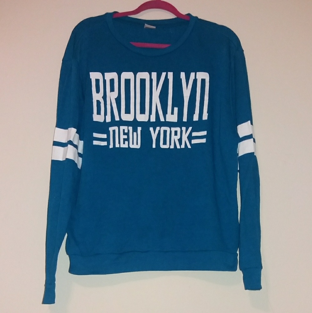 Brooklyn New York Long Sleeve Sweater Sweatshirt